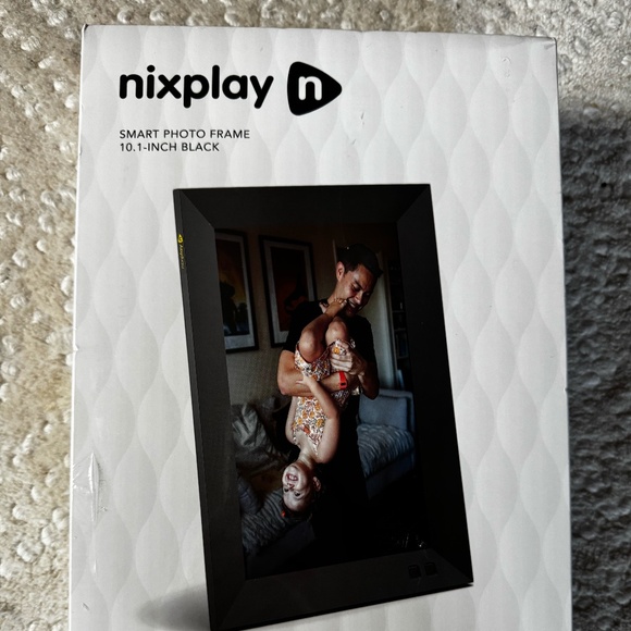 Brand-New Sealed in Box Nixplay Smart Photo Frame 10.1 Inch Black (Earlier Gen) - Picture 1 of 10